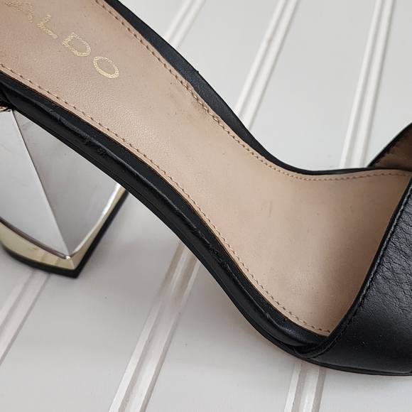 ALDO Black Metallic Heel - Size 7 - Picture 15 of 15